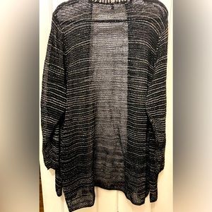 eileen fisher plus sized light weight sweater